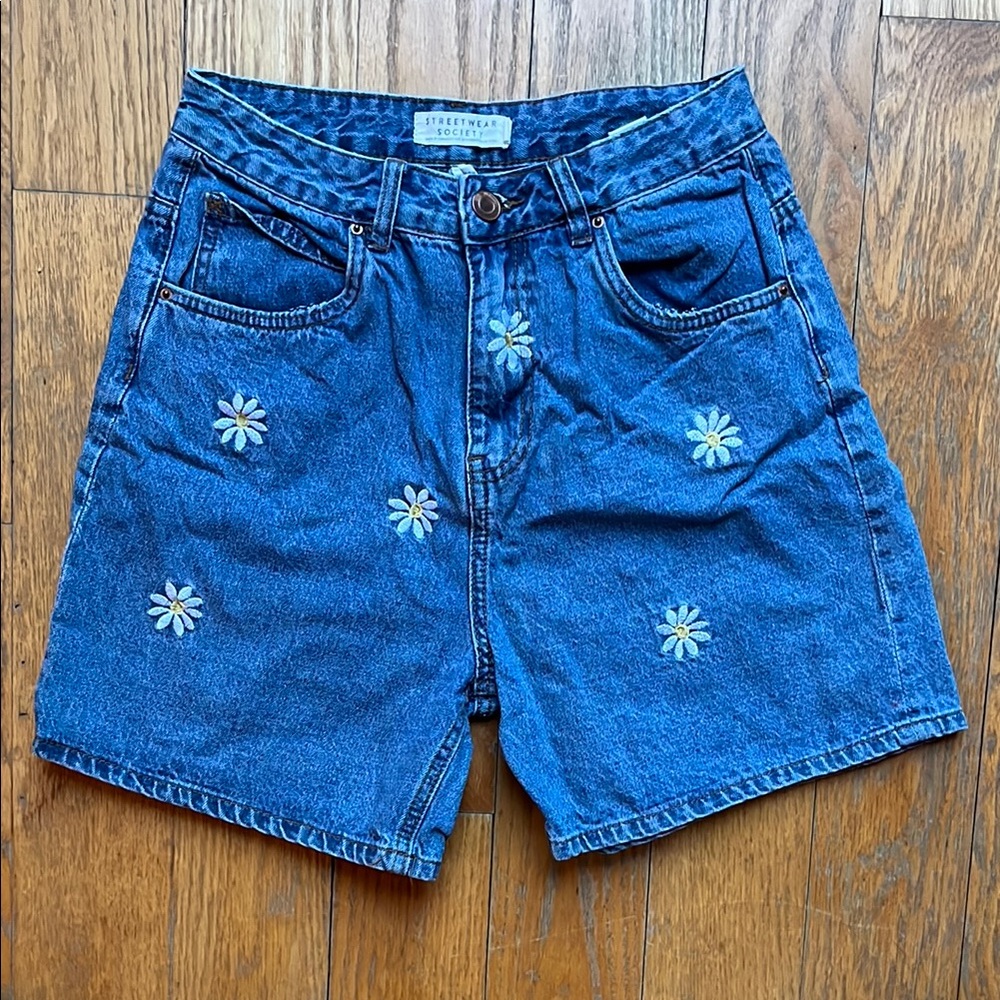Streetwear Society Blue Denim Shorts with Daisy Embroidery